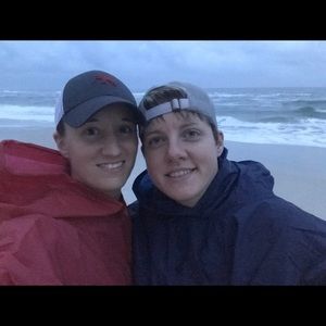 Meet your Posher, Carla